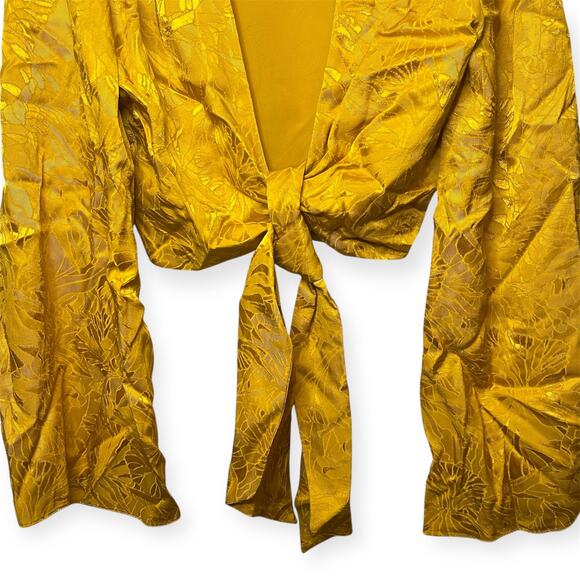 House of Harlow 1960 x Revolve Gold Metallic Tie Front Blouse Bell Sleeve Top S - Picture 5 of 8